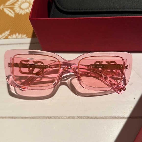 VALENTINO SUNGLASSES Fluorescent PINK main image 6